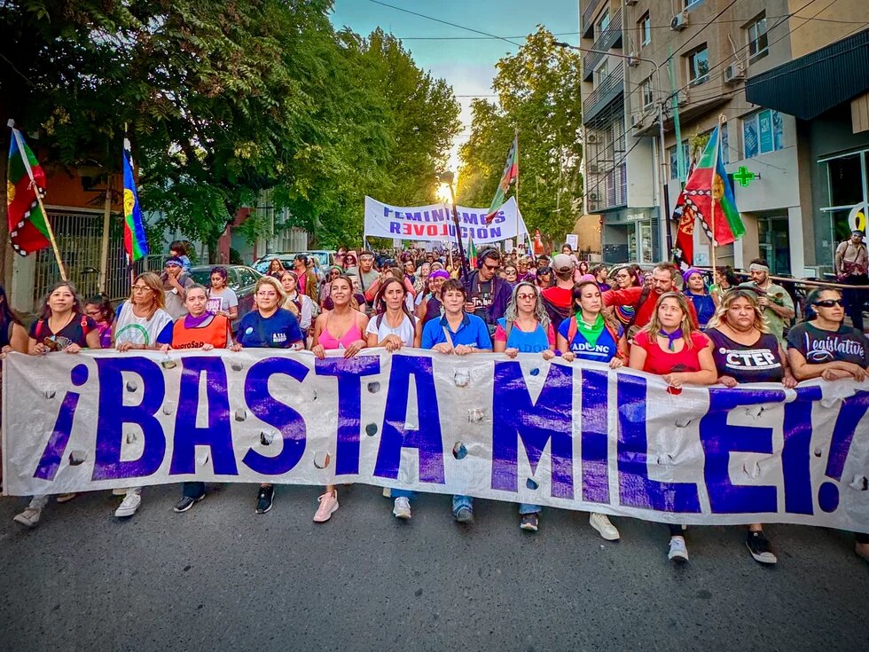 Marcha del 8M en la Ciudad de Neuquén.