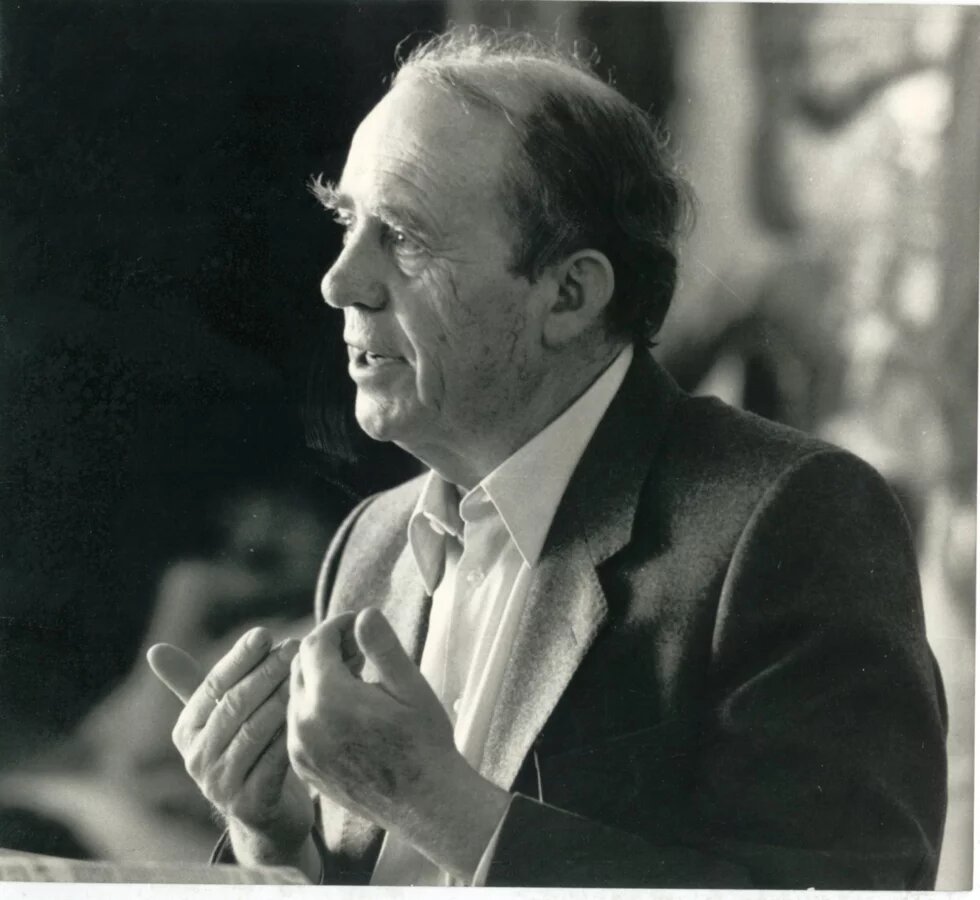 Heinrich Böll, conversando con estudiantes Heinrich Böll, conversando con estudiantes